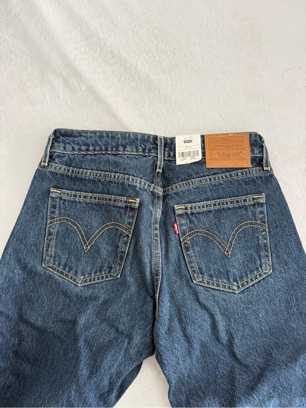 Levi's Dark Blue Relaxed Low Loose Straight Jeans - Picture 3 of 4